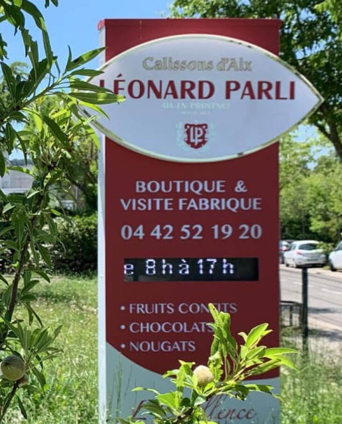 ${title} Léonard Parli