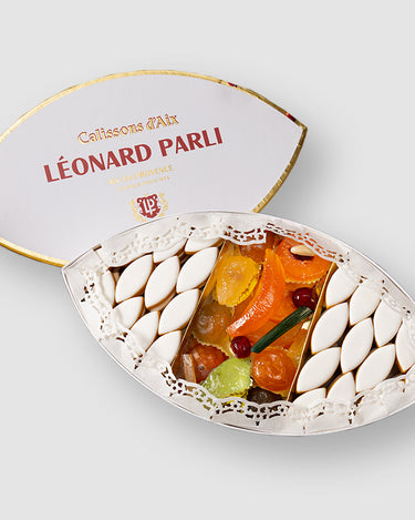 ${title} Léonard Parli